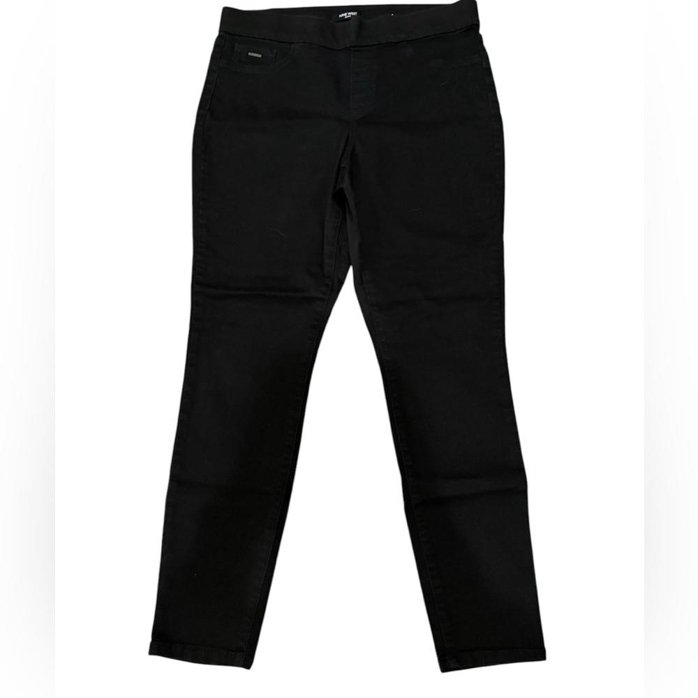 Women’s size 14 black Nine West pull-on skinny pants/jeans